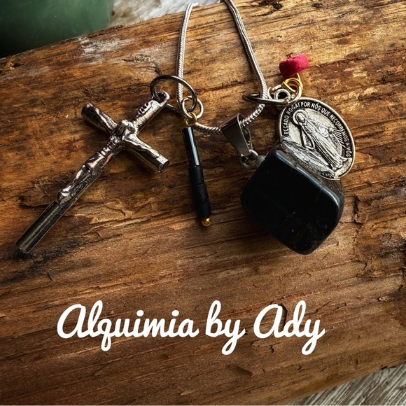 Alquimia by Ady Silver and Black Necklace - Picture 1 of 6